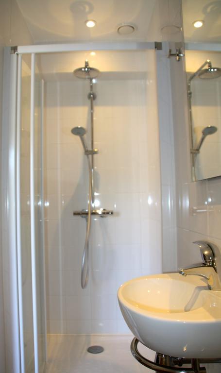 Hotel Arago Cerbère Oda fotoğraf