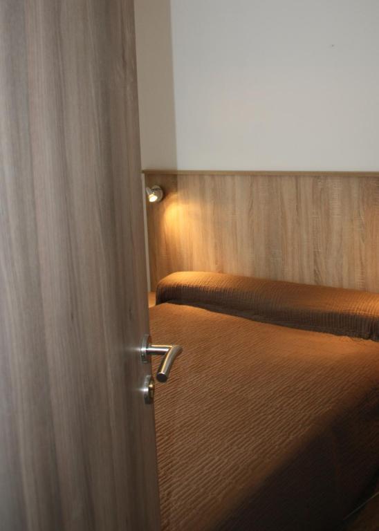 Hotel Arago Cerbère Oda fotoğraf